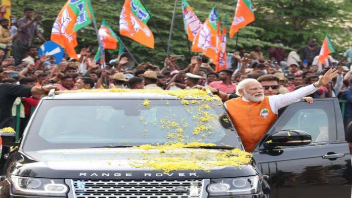 PM Modi roadshow in Bengaluru